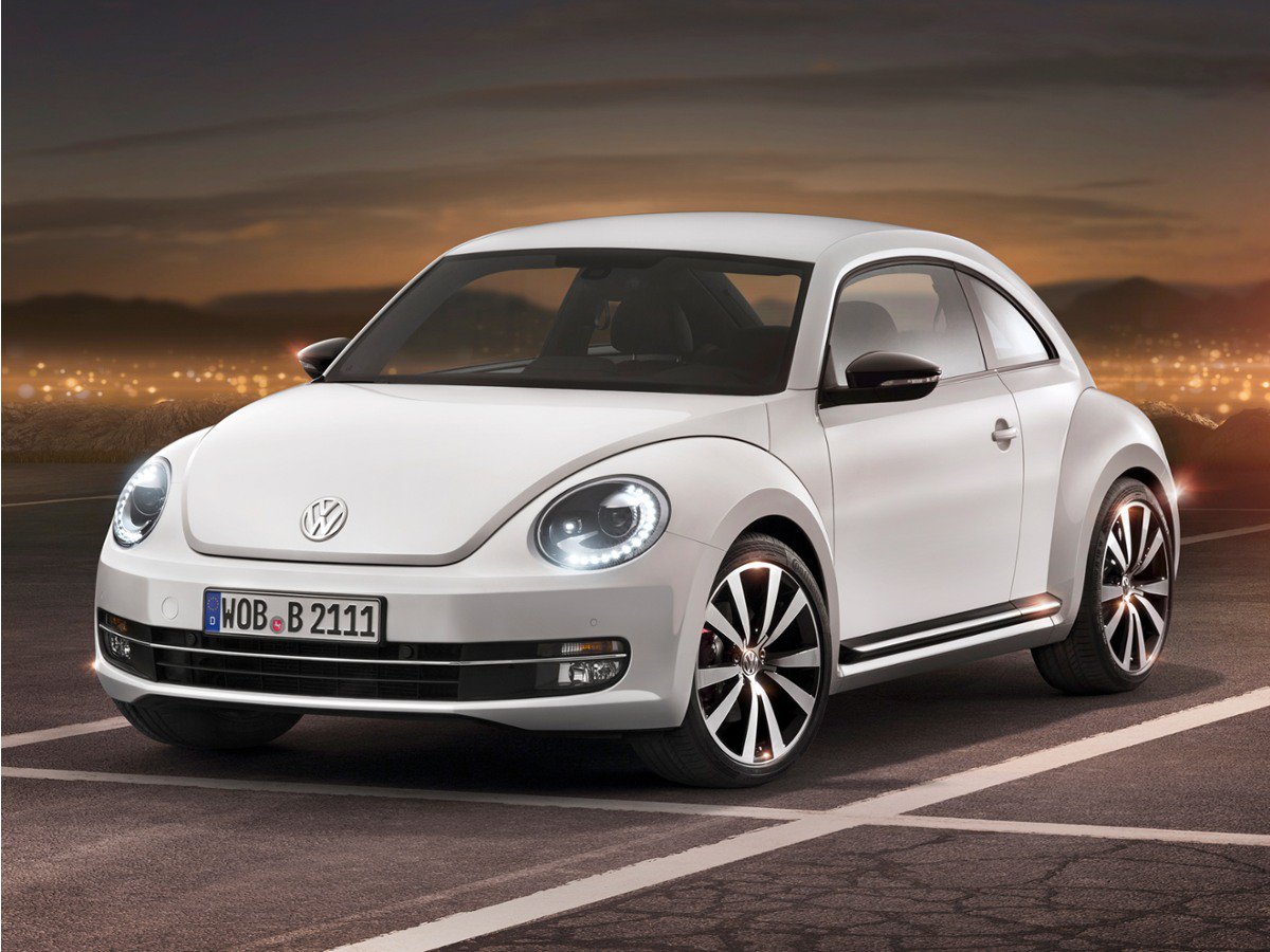 Used 2013 Volkswagen Beetle Turbo FWD image 1