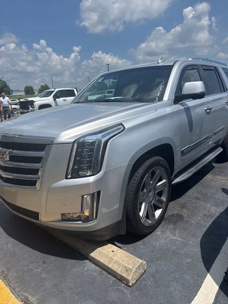 Used 2016 Cadillac Escalade Luxury