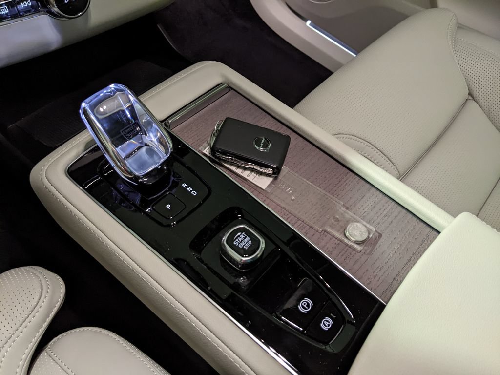 New 2026 Volvo XC90 T8 Ultra AWD/4WD image 19