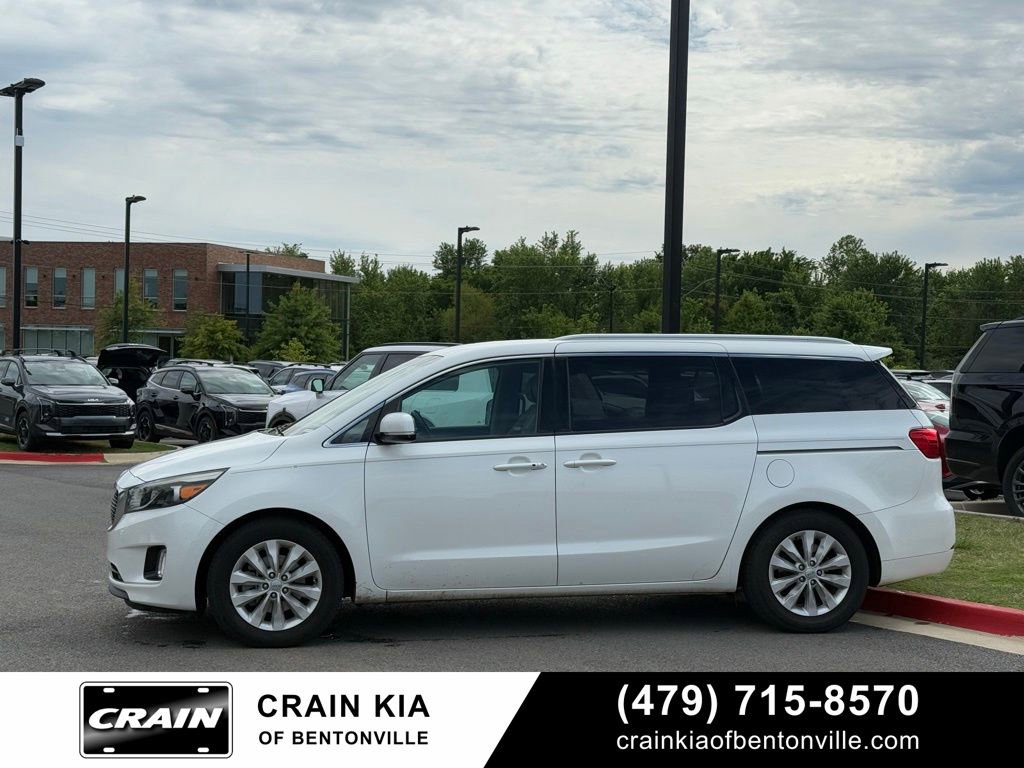 Used 2016 Kia Sedona EX FWD image 4