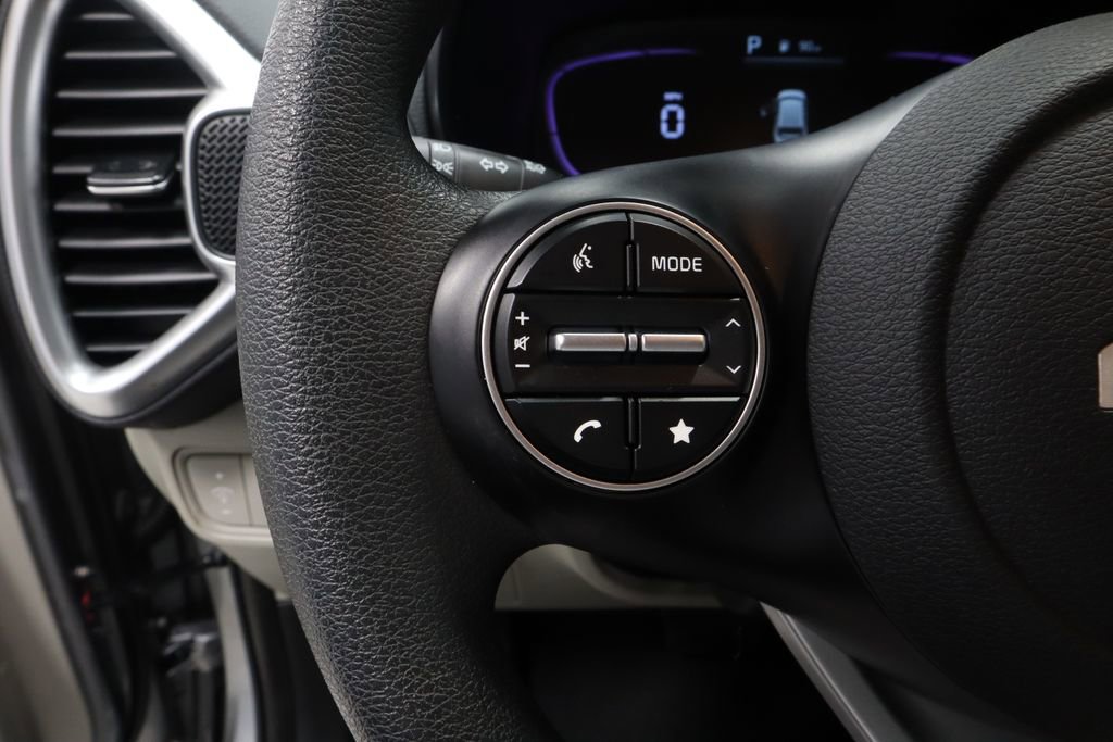 Used 2025 Kia Soul LX w/ LX Technology Package image 26