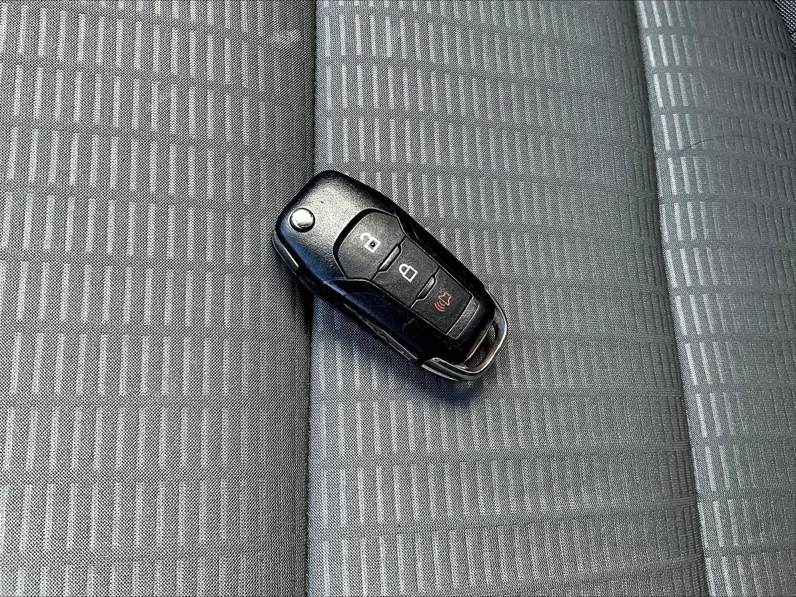 Used 2022 Ford Escape S AWD/4WD image 31