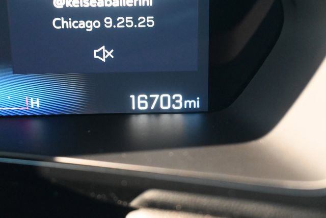 Used 2024 Chevrolet Colorado LT w/ LT Convenience Package II image 16