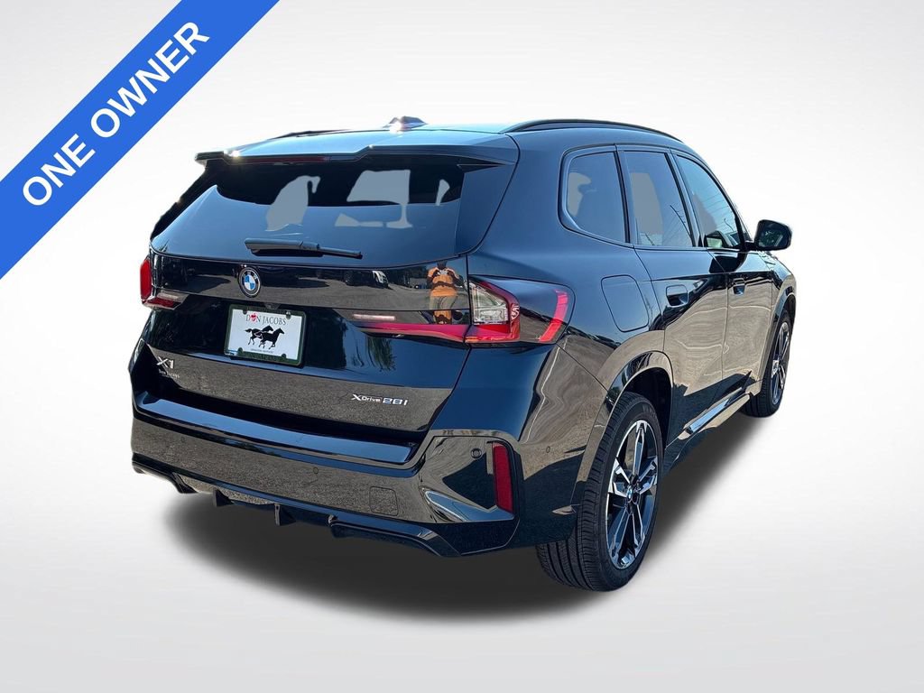 Used 2025 BMW X1 xDrive28i w/ M Sport Package AWD/4WD image 3