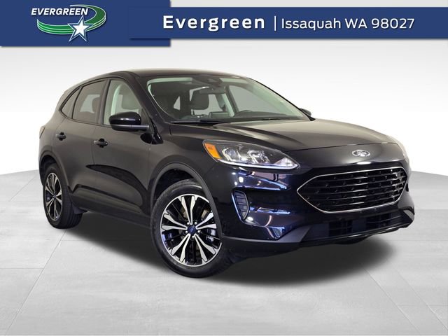 Certified 2021 Ford Escape SE w/ SE Sport Appearance Package image 1