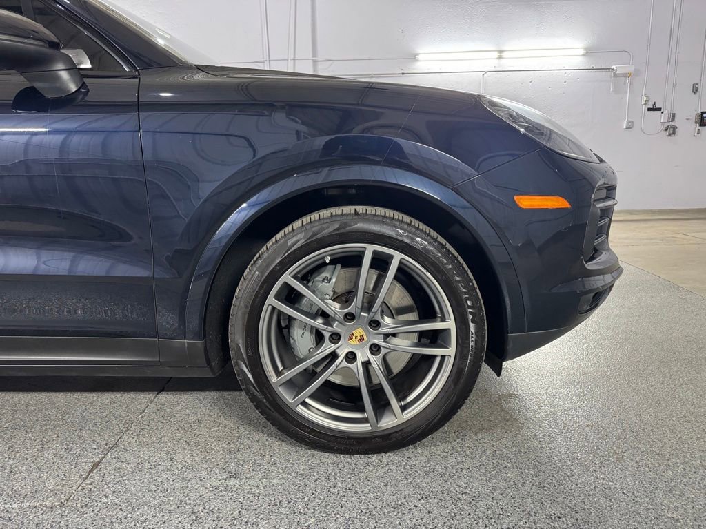 Used 2022 Porsche Cayenne S AWD/4WD image 4