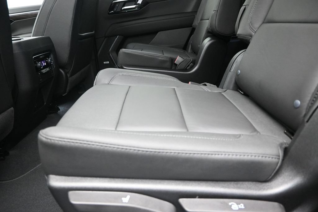 New 2026 Chevrolet Tahoe LT RWD image 16
