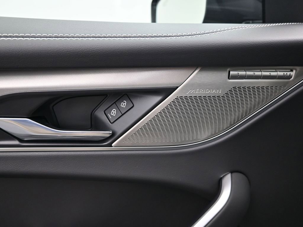 New 2026 Jaguar F-PACE R-Dynamic S image 19