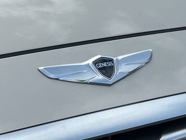 Used 2015 Hyundai Genesis 3.8 w/ Option Group 02 AWD/4WD image 10