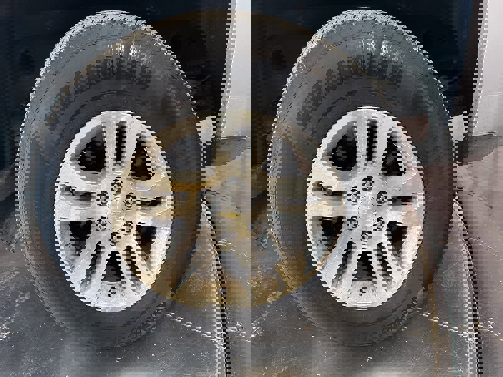 Used 2018 Chevrolet Silverado 1500 LT w/ All Star Edition image 9