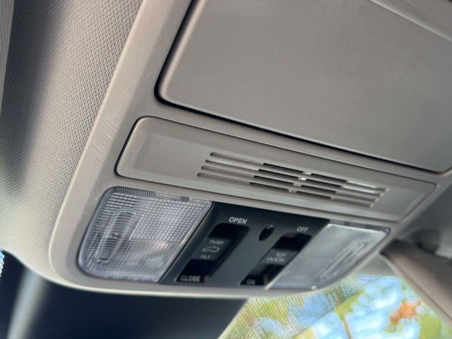 Used 2025 Honda Odyssey Touring image 36
