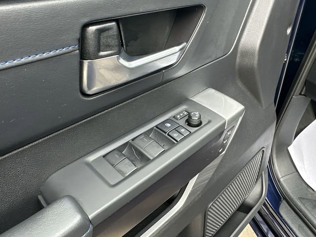 Used 2022 Toyota Tundra Platinum w/ Advanced Package image 26
