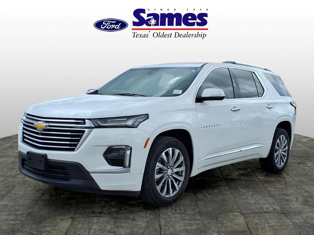 Used 2023 Chevrolet Traverse Premier FWD image 7