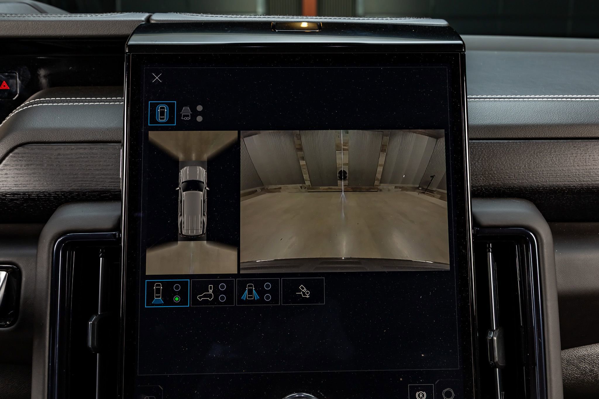 Used 2026 GMC Yukon AT4 Ultimate image 24