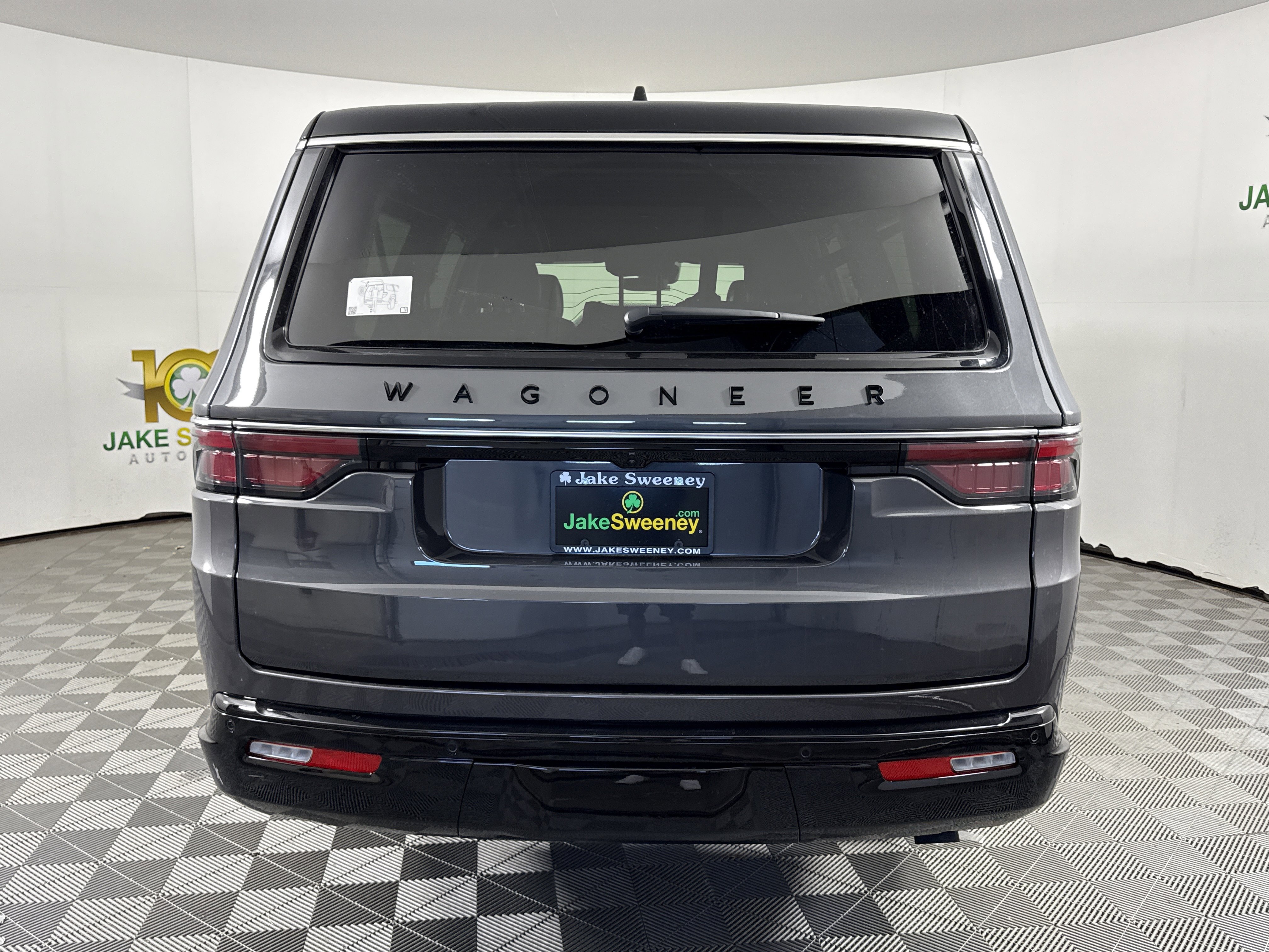 New 2025 Jeep Wagoneer L Series III w/ Quick Order Package 25C Super image 6