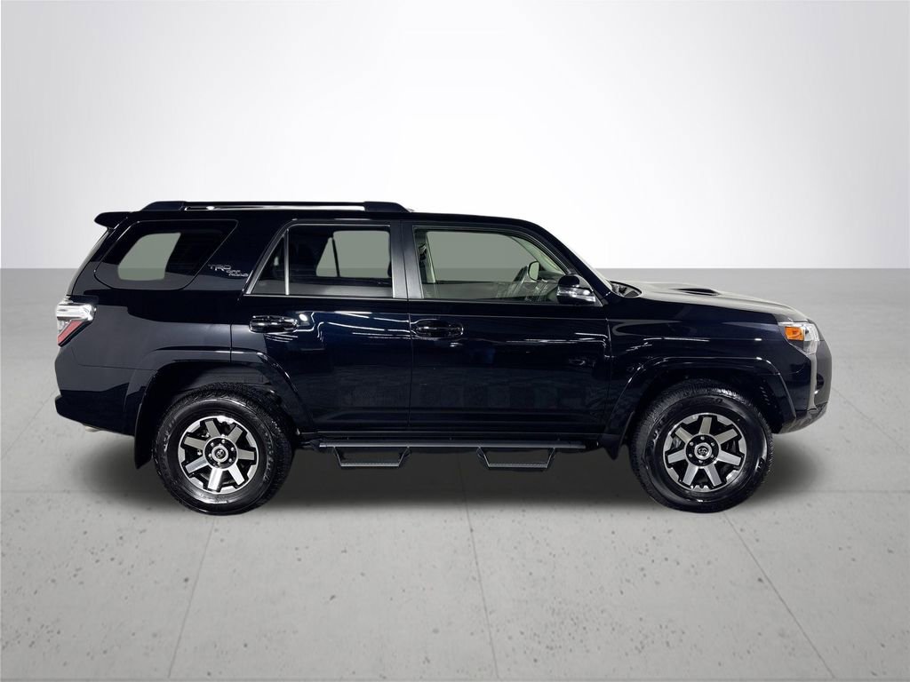 Used 2024 Toyota 4Runner TRD Off-Road Premium w/ Moonroof Package AWD/4WD image 5