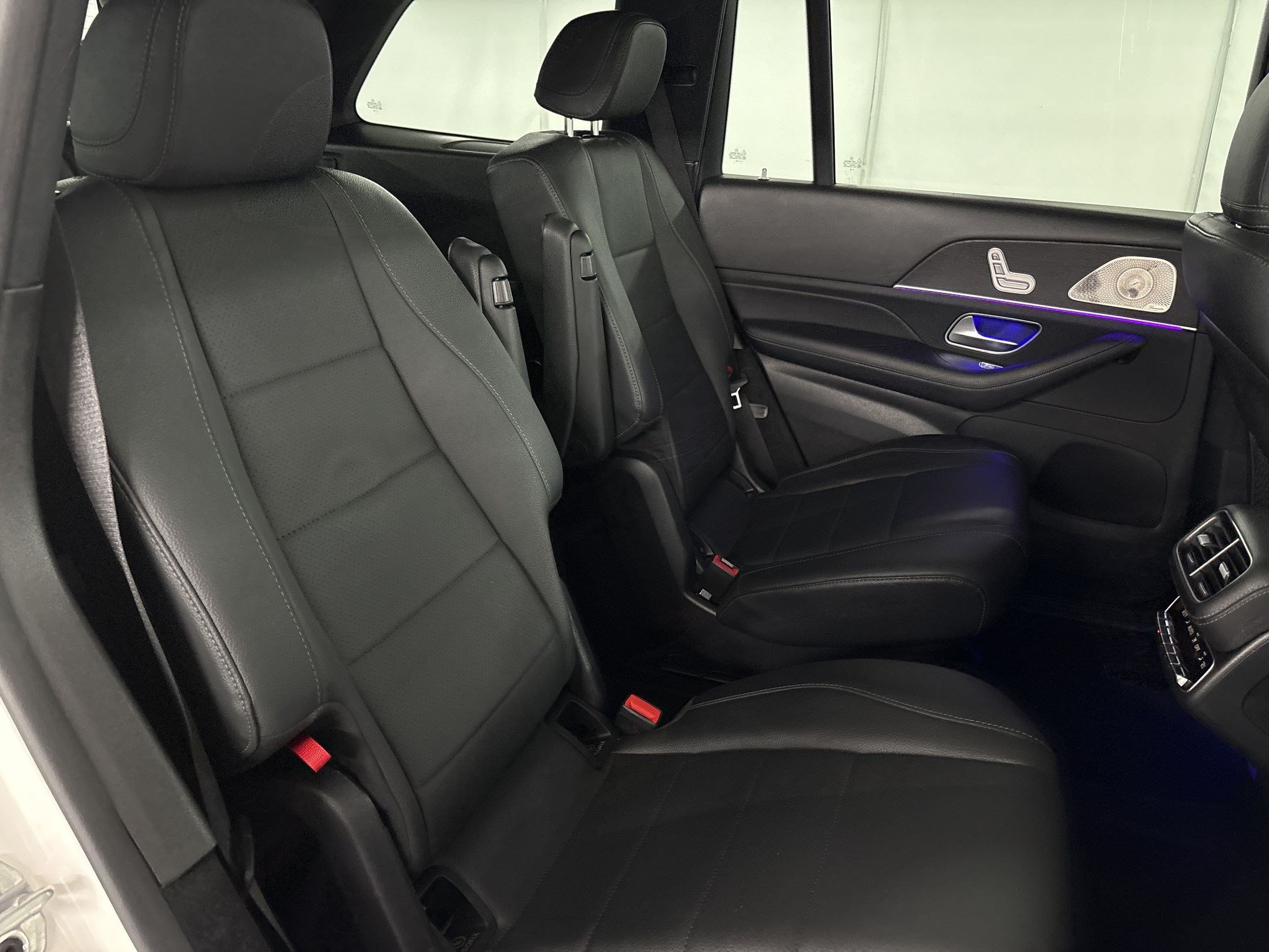 Certified 2022 Mercedes-Benz GLS 450 4MATIC image 31