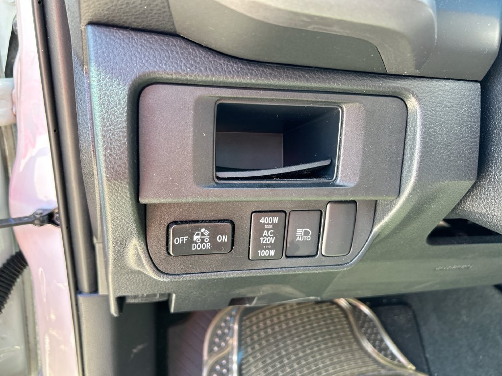 Used 2019 Toyota Tacoma TRD Sport RWD image 13