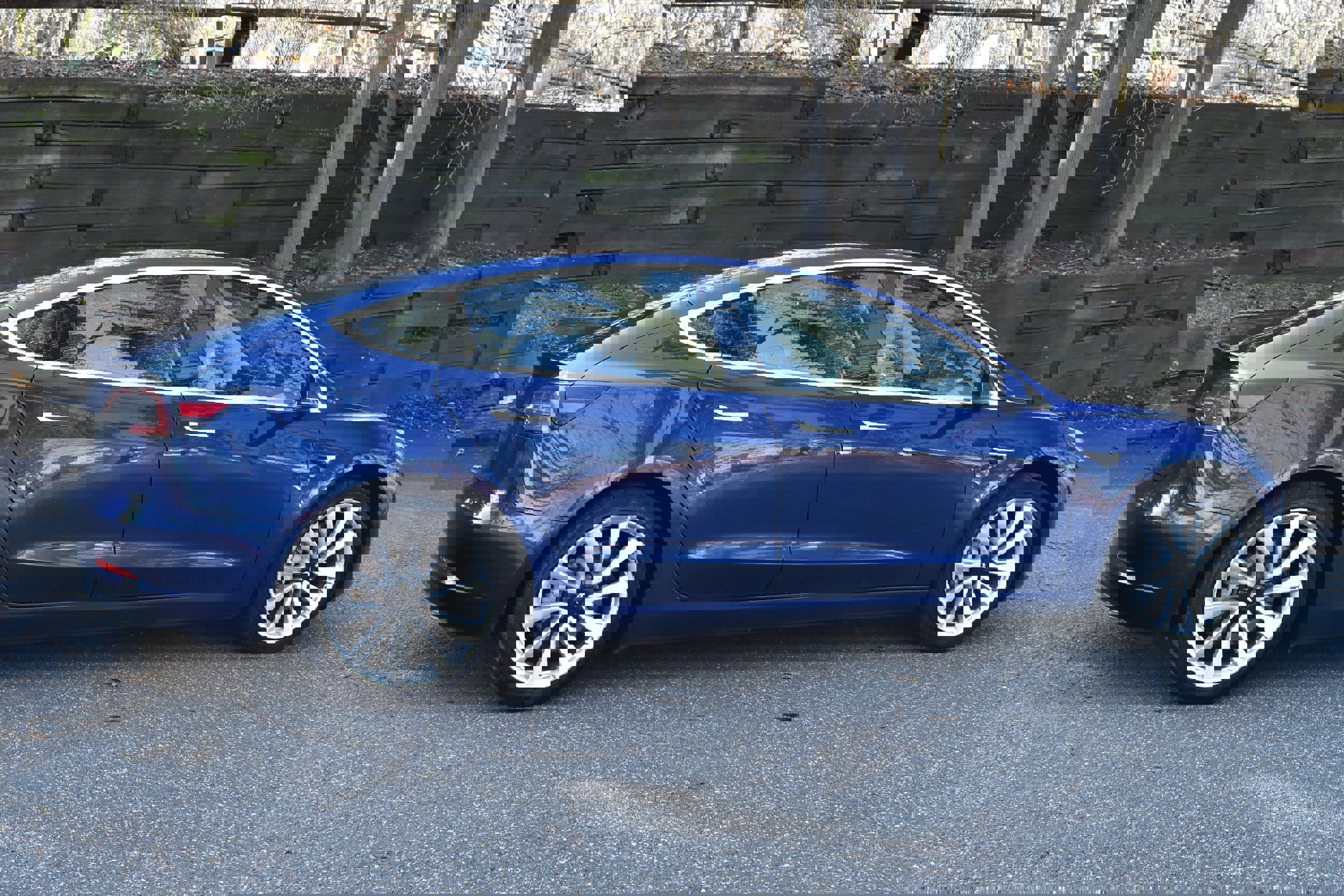 Used 2018 Tesla Model 3 Long Range image 8