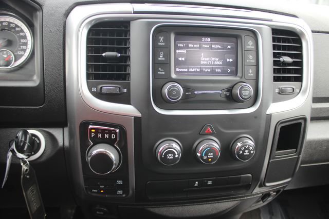 Used 2024 RAM 1500 Classic SLT AWD/4WD image 4