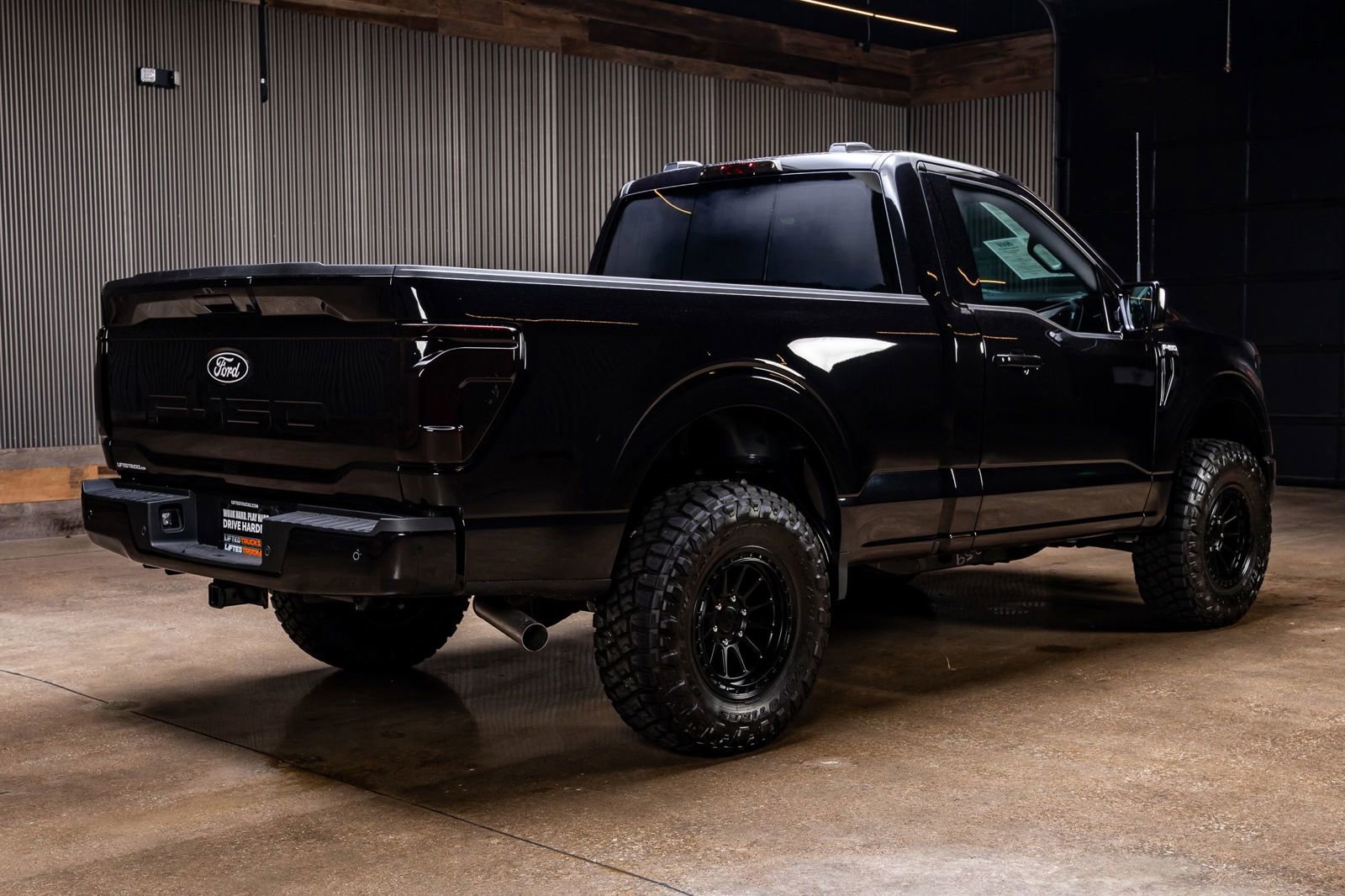 Used 2025 Ford F150 XL w/ Equipment Group 103A High image 10