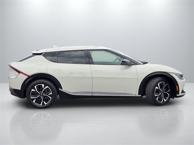 Used 2024 Kia EV6 Wind image 3