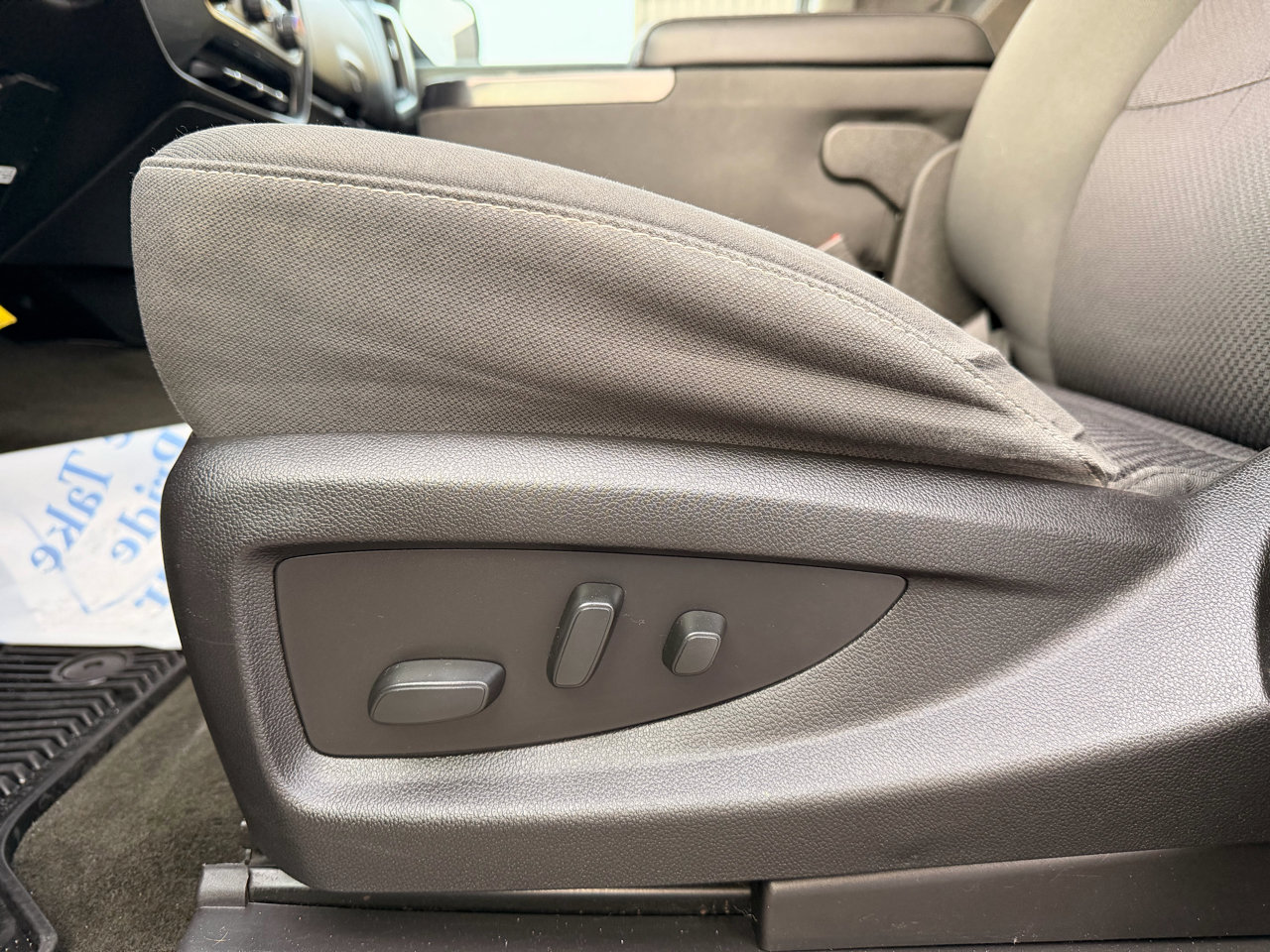 Used 2018 Chevrolet Silverado 1500 LT w/ LT Eassist Package image 19