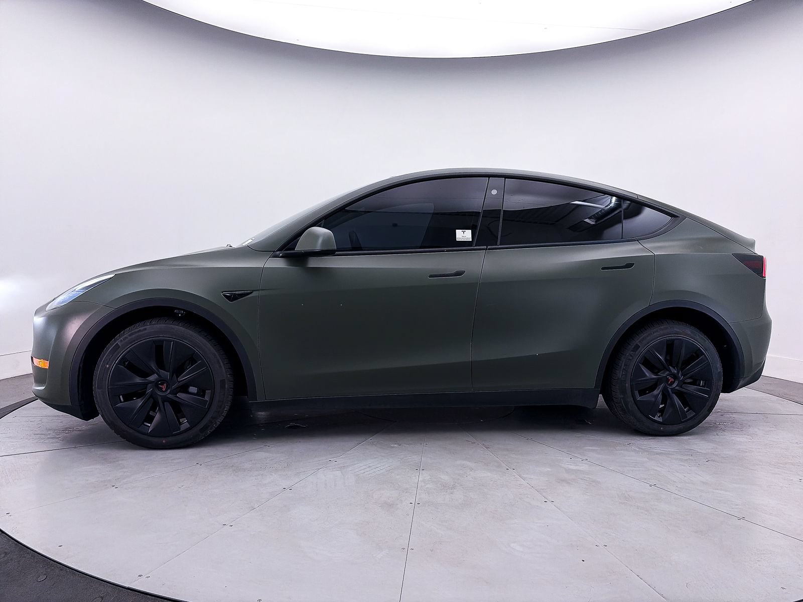 Used 2023 Tesla Model Y Long Range AWD/4WD image 34