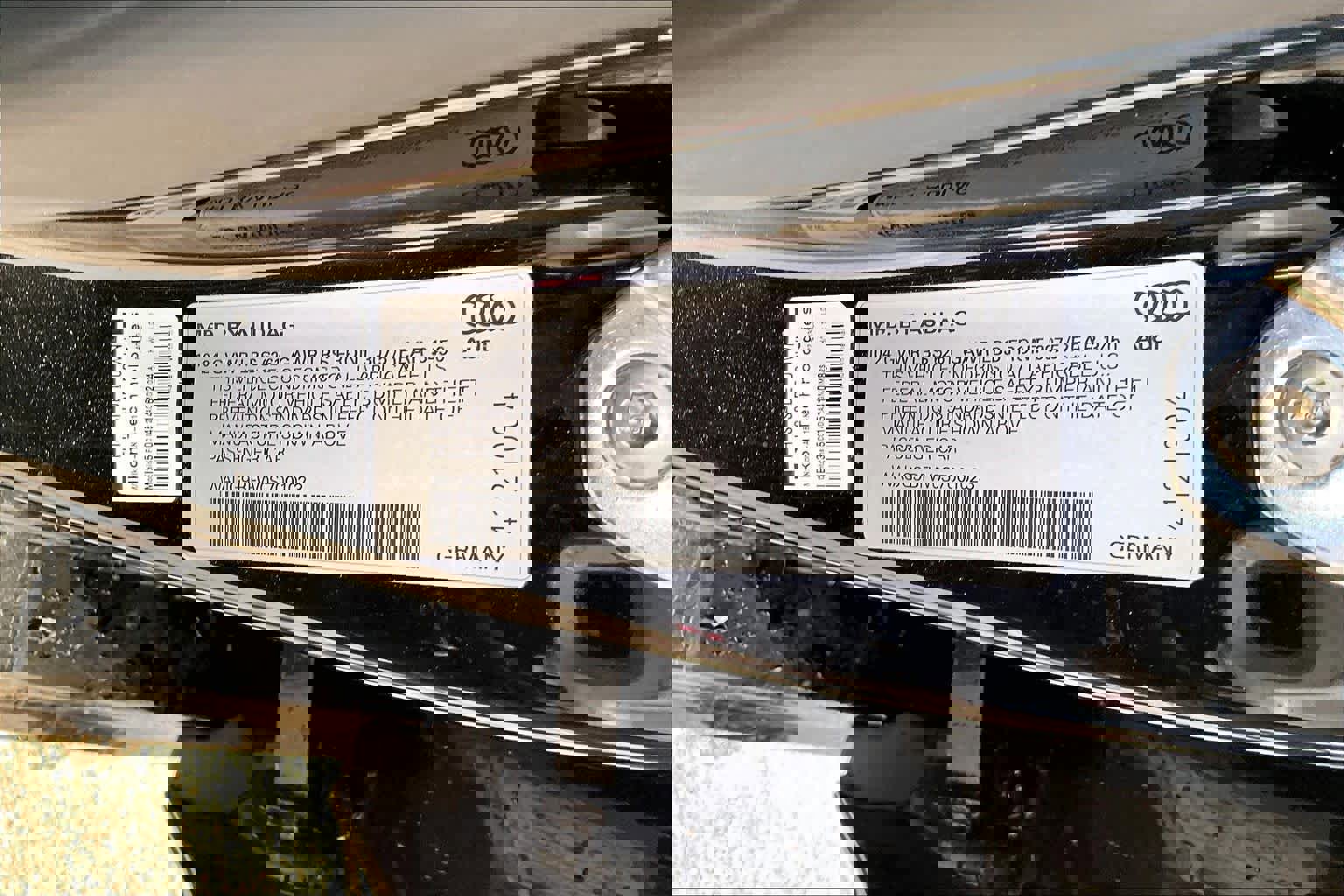 Used 2025 Audi S e-tron GT Premium Plus w/ 21" Wheel Package image 34