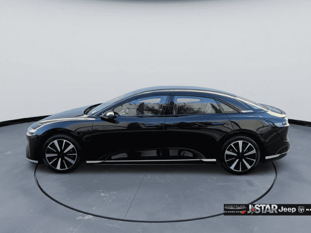 Used 2024 Lucid Air Touring AWD/4WD image 7