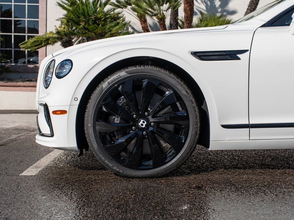 New 2026 Bentley Flying Spur Plug-In Hybrid AWD/4WD image 6