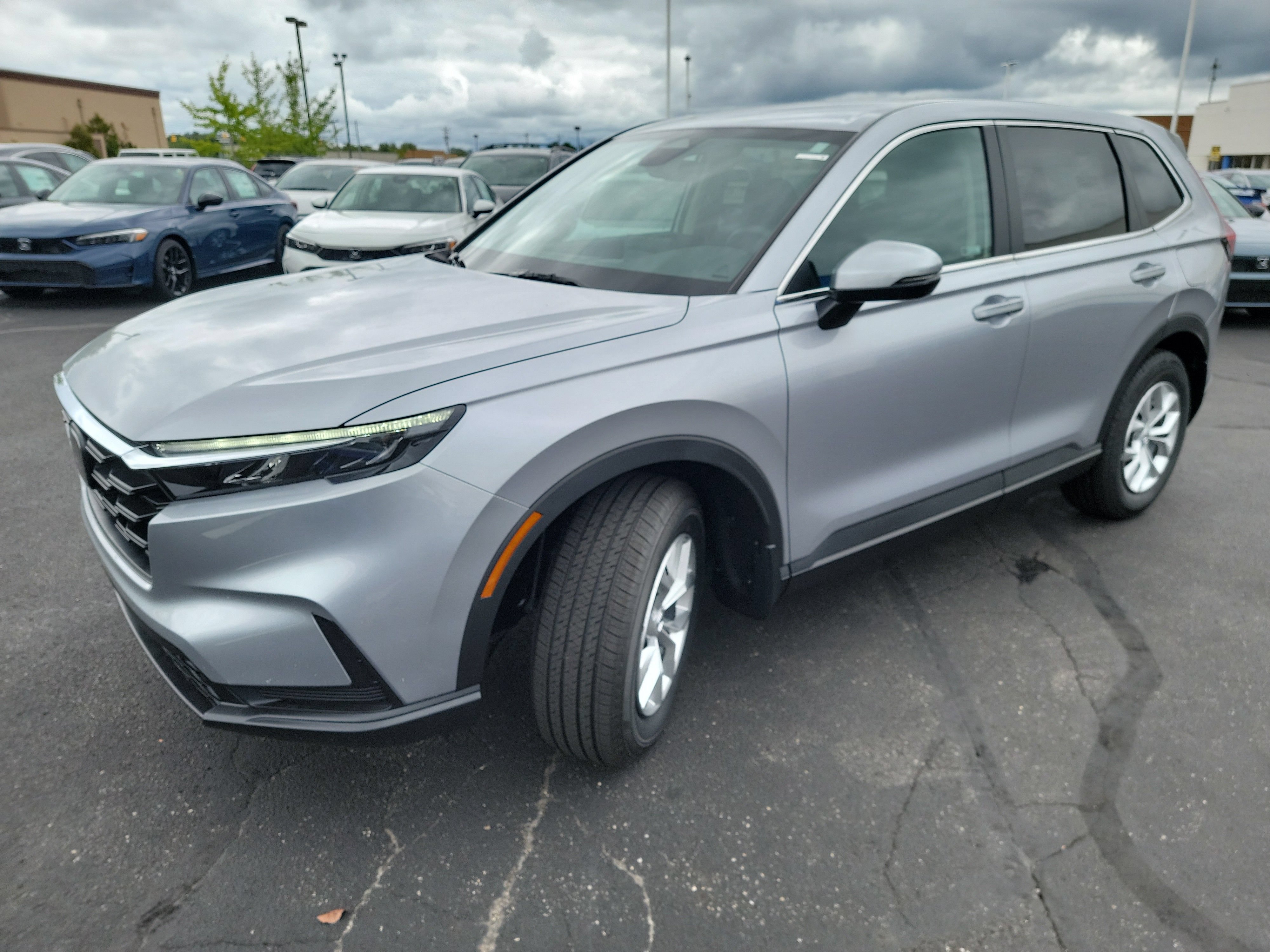 New 2027 Honda CR-V LX image 3