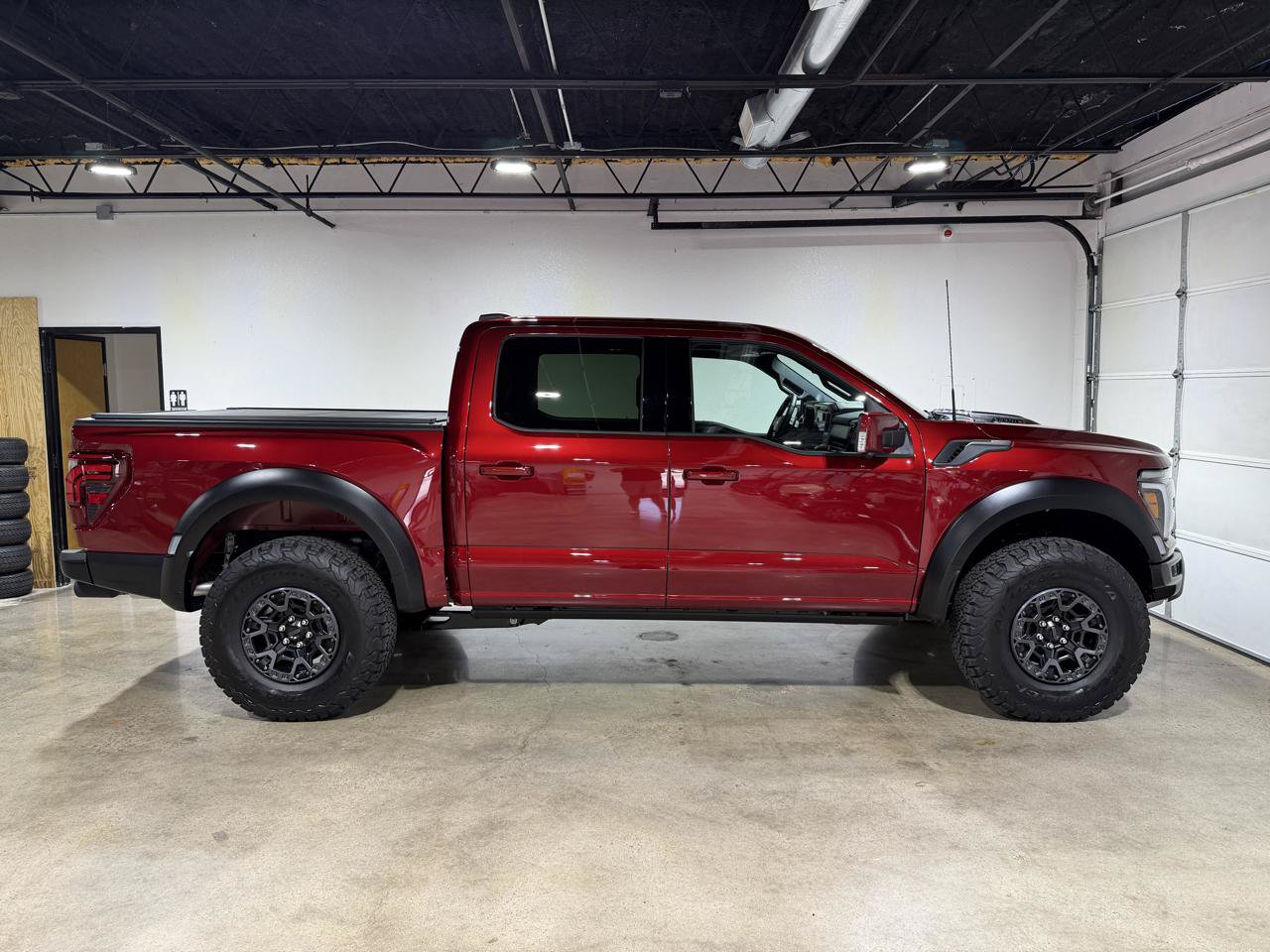 Used 2026 Ford F150 Raptor w/ Equipment Group 803A Raptor R AWD/4WD image 5