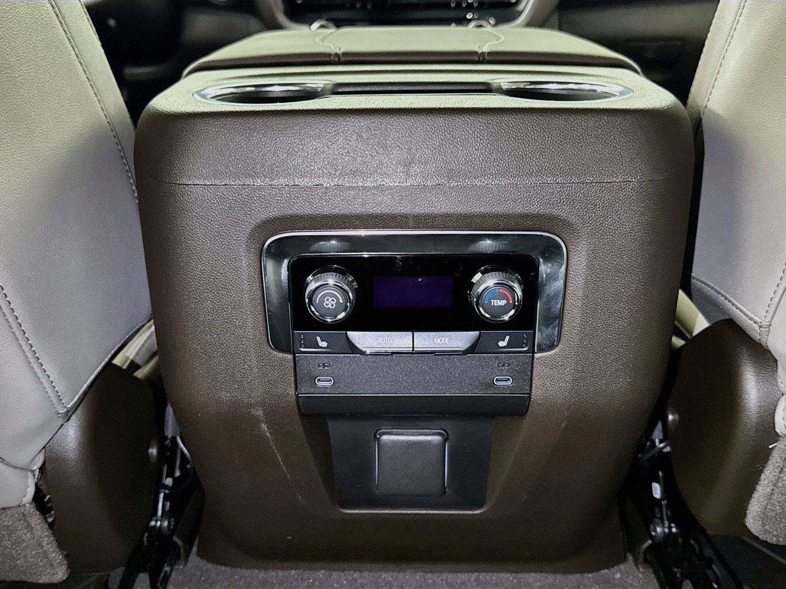 New 2026 Chevrolet Tahoe LT w/ Comfort Package AWD/4WD image 14