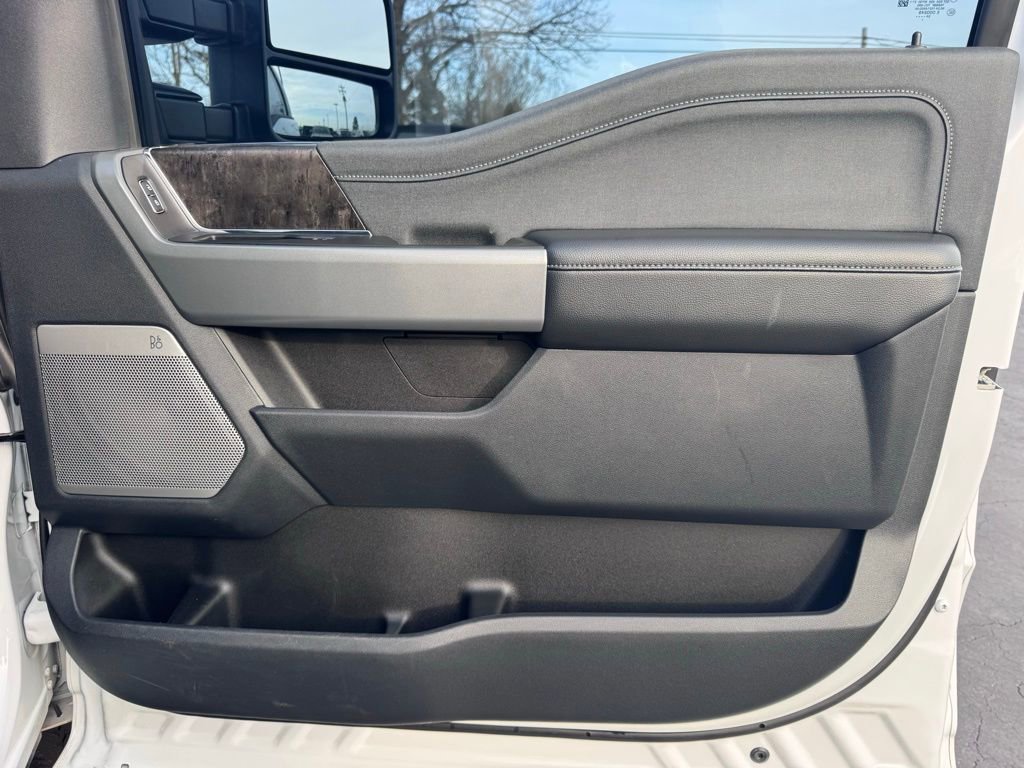 Used 2024 Ford F250 Lariat image 27