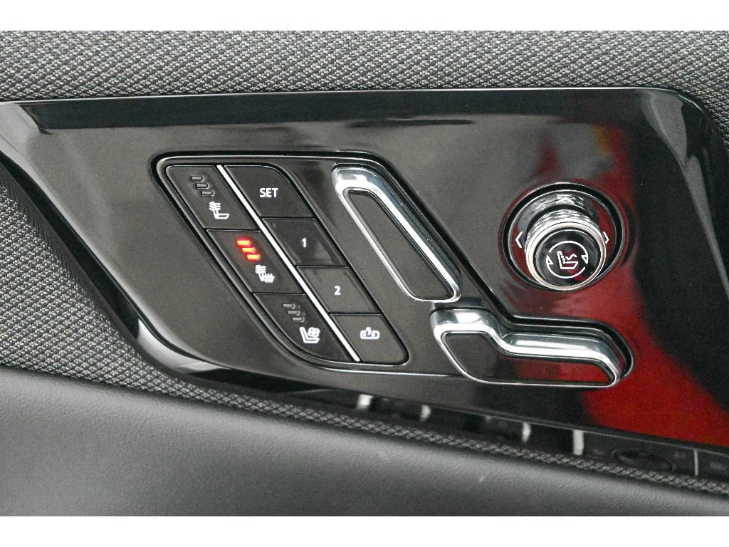 New 2026 Cadillac Optiq V w/ Carbon Fiber Package image 26