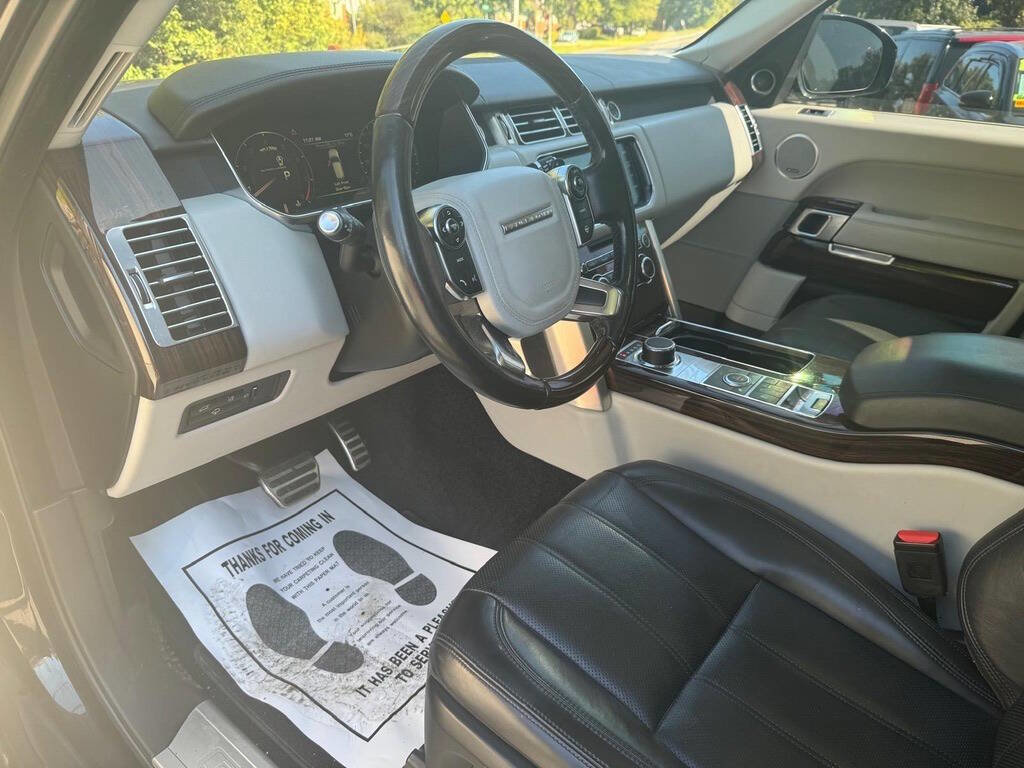 Used 2015 Land Rover Range Rover Supercharged image 25