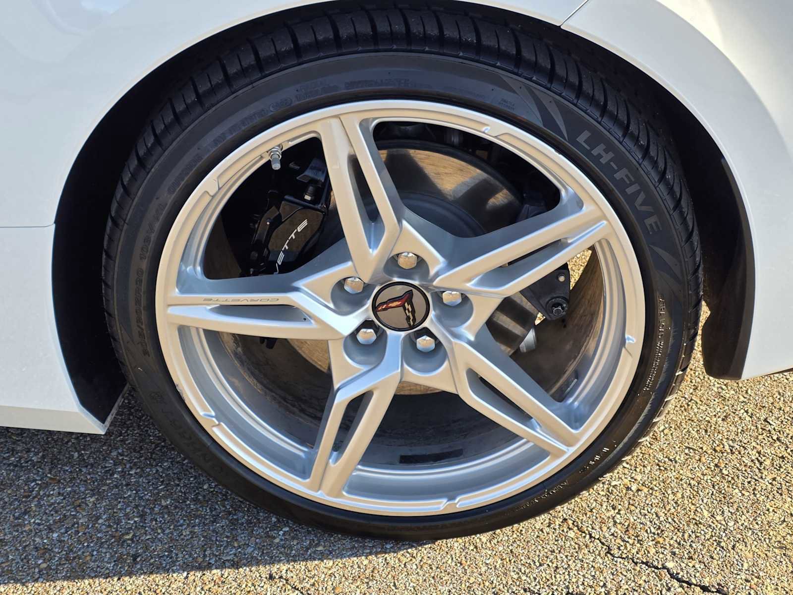 Used 2025 Chevrolet Corvette Stingray Premium Cpe w/ 3LT image 28