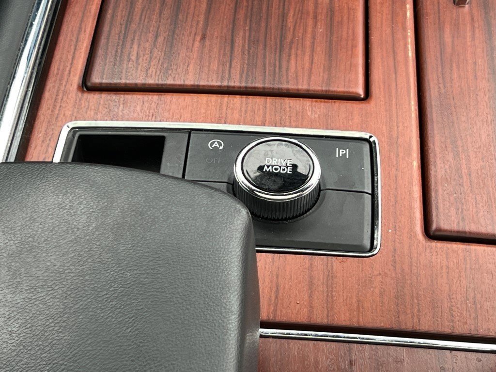 Certified 2023 Lincoln Navigator Reserve image 25