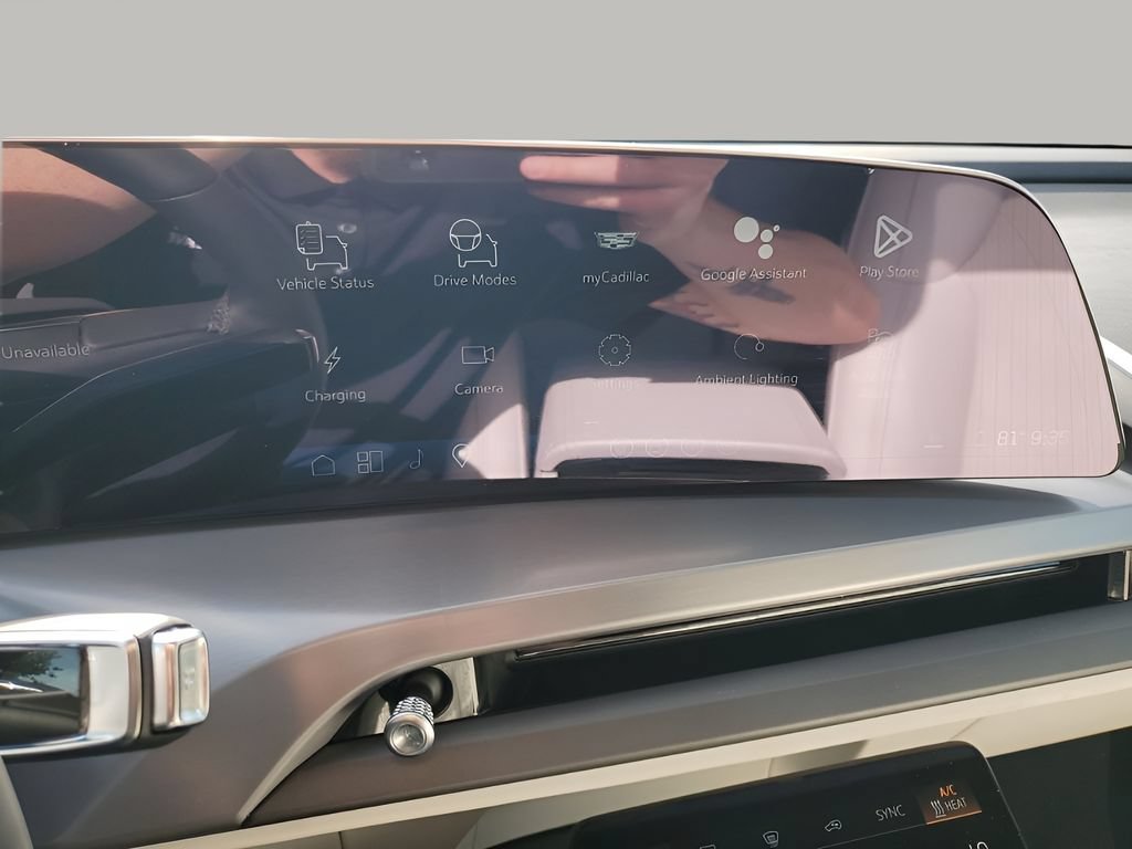 New 2026 Cadillac Vistiq Sport AWD/4WD image 43