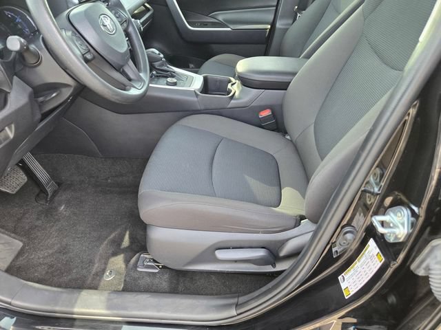 Certified 2024 Toyota RAV4 LE AWD/4WD image 19