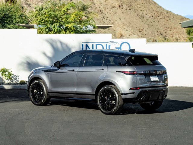 Used 2022 Land Rover Range Rover Evoque R-Dynamic SE image 9