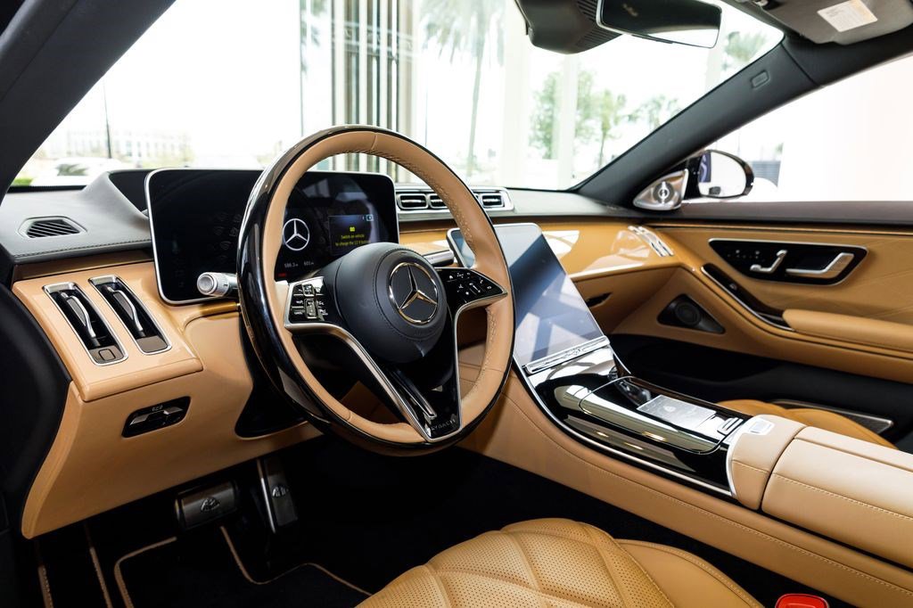 Used 2023 Mercedes-Benz Maybach S 680 4MATIC image 29