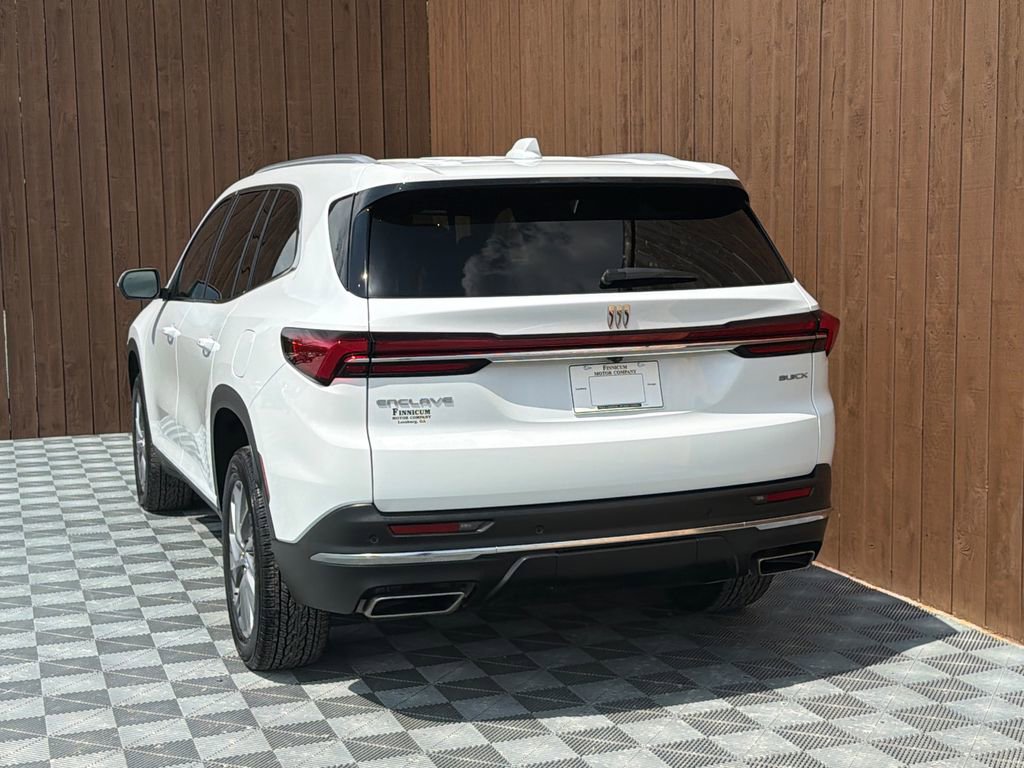 Used 2025 Buick Enclave Preferred image 18