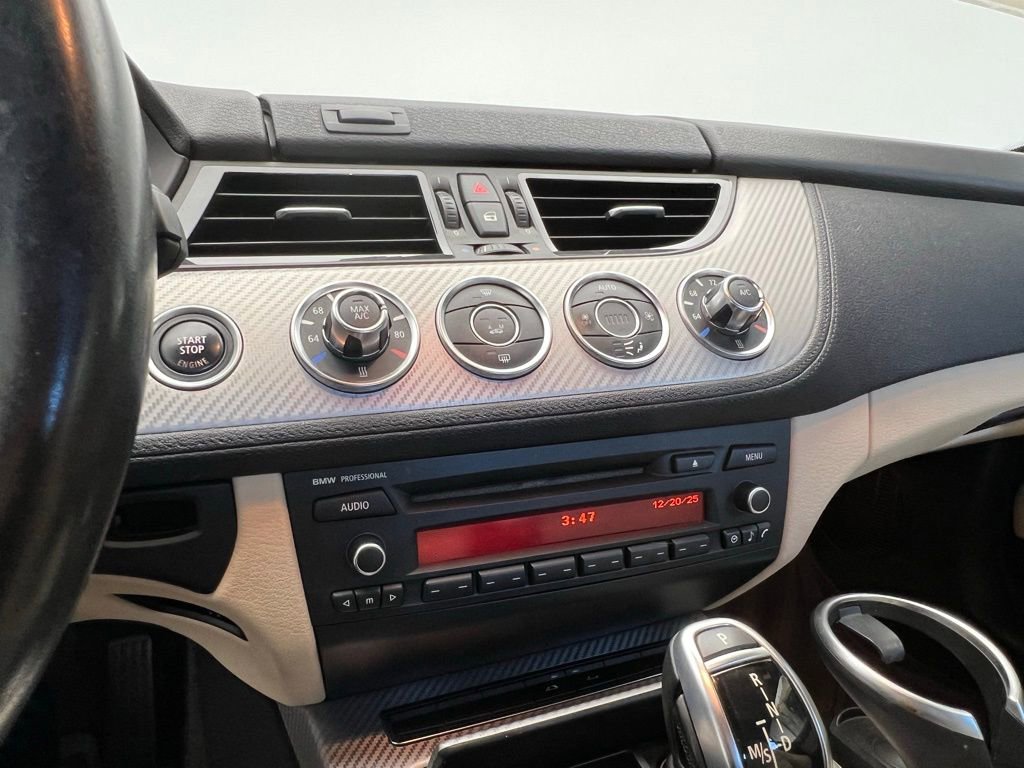 Used 2016 BMW Z4 sDrive35i image 15