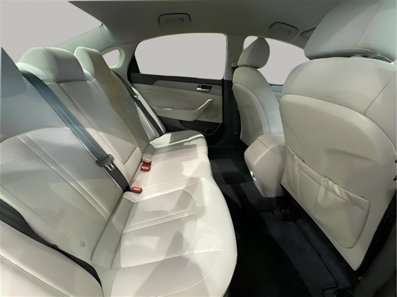Used 2018 Hyundai Sonata SEL w/ Cargo Package FWD image 14