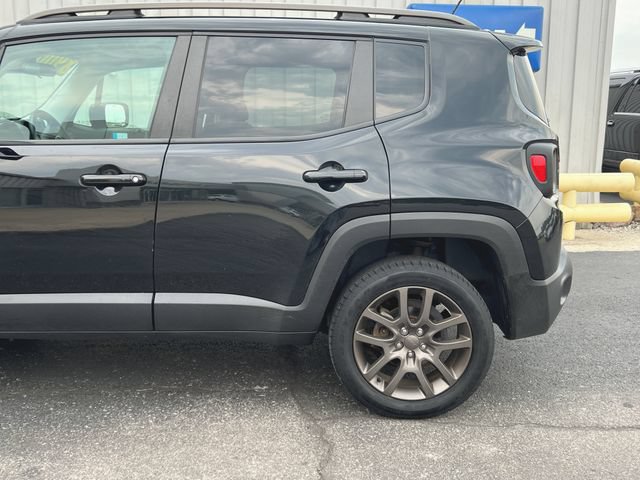 Used 2016 Jeep Renegade 75th Anniversary AWD/4WD image 26