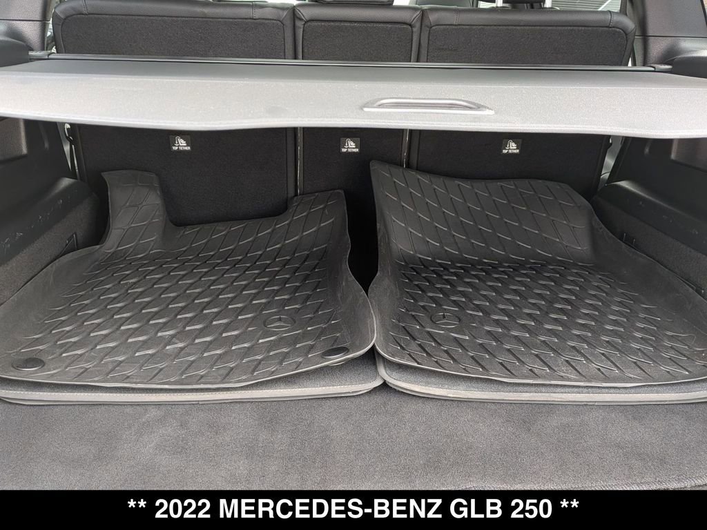 Used 2022 Mercedes-Benz GLB 250 4MATIC image 28