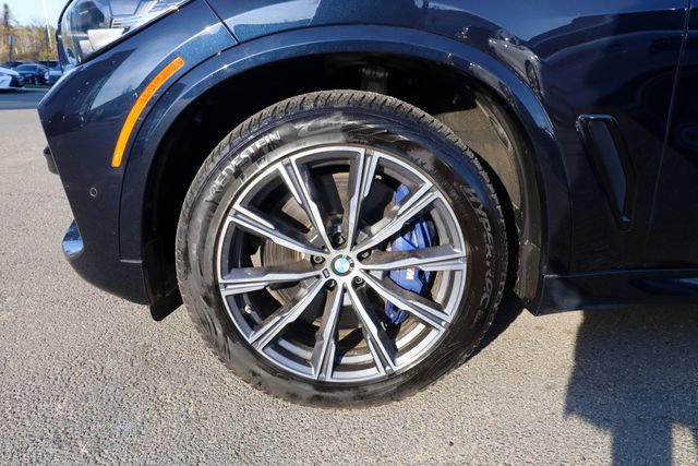 Used 2020 BMW X5 M50i w/ Dynamic Handling Package image 27