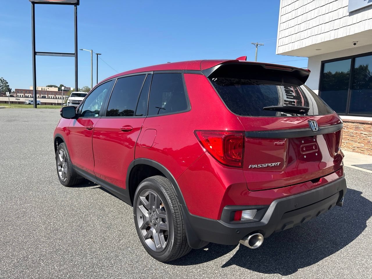 Used 2023 Honda Passport EX-L image 6